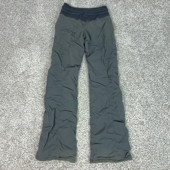 Lululemon Pants Womens 4 Gray Track Pants Elastic Waist Gym Yoga Sports Workout - Picture 11 of 11
